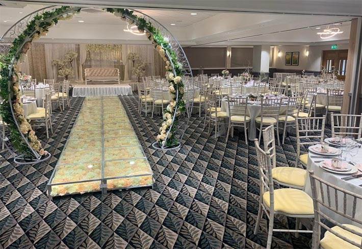 Holiday Inn Leicester Wigston Wedding Arch